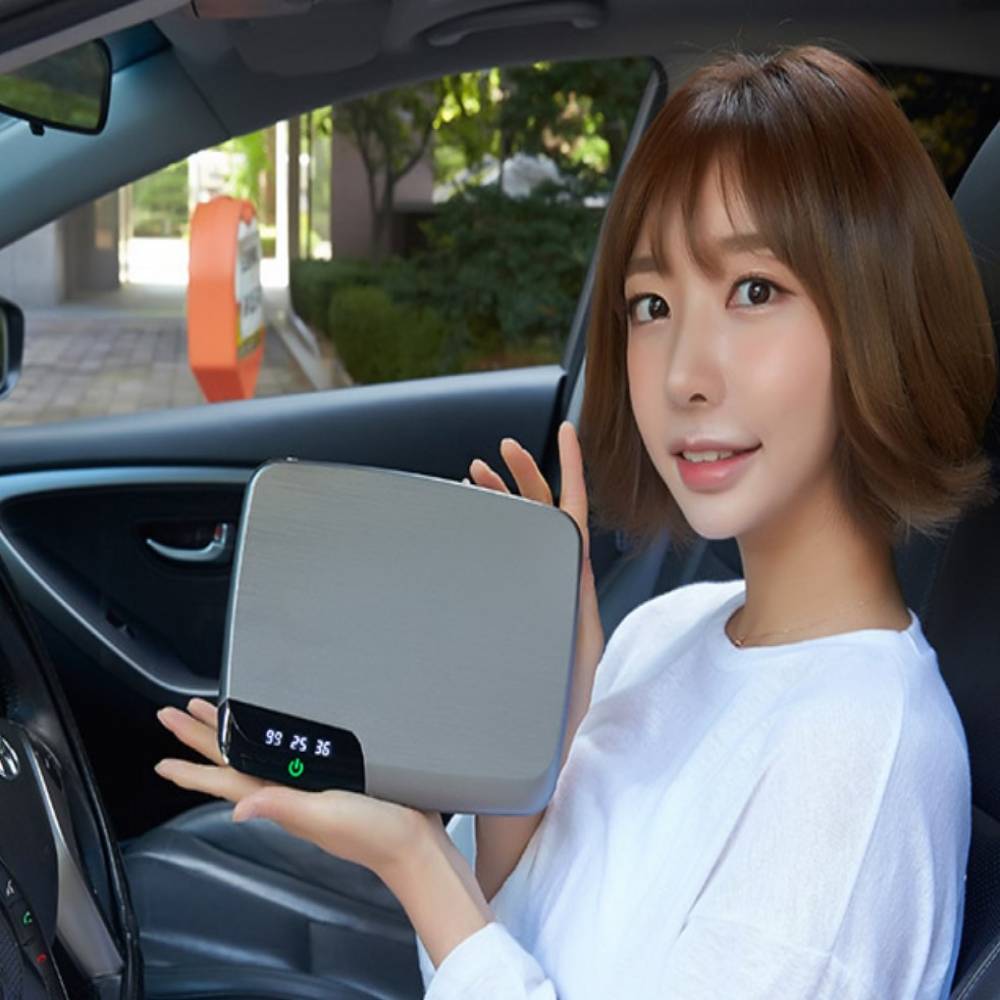 미세먼지 온습도 표시 차량용 공기청정기 화이트홀B90