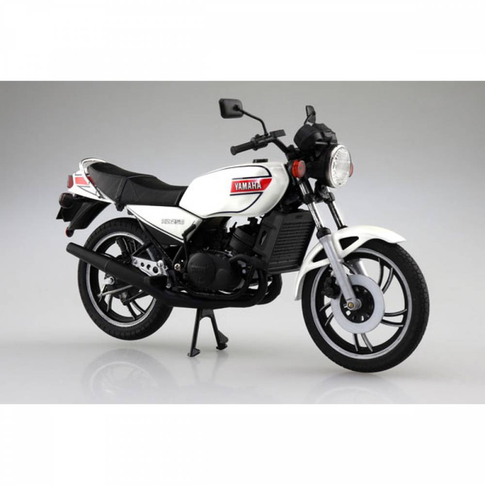 완성품 12sc 야마하 RZ250 뉴 펄 화이트 175mm